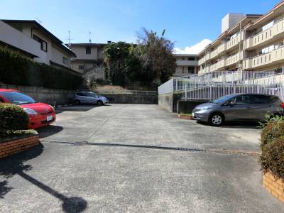ベランダ側駐車場