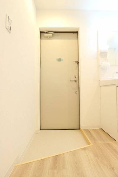 現在はシューズクロークが設置されております。