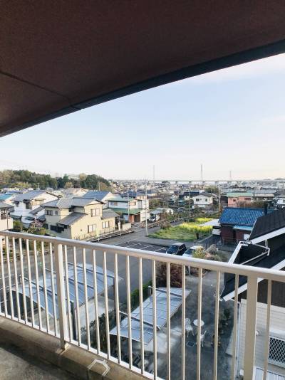 3階だからこの眺望の良さも自慢です♪日当たりも抜群♪