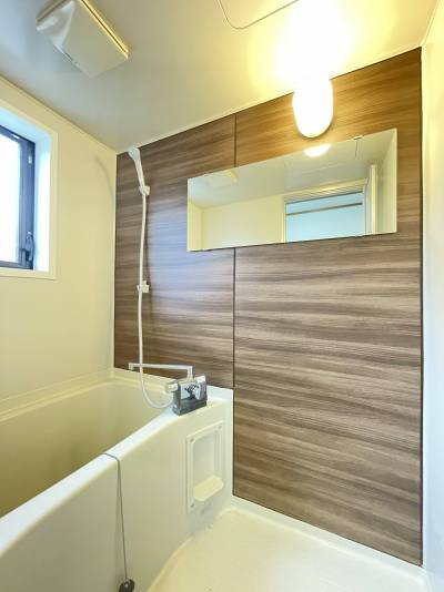 リフォーム済の空間です。サーモスタッド式シャワー（新品）