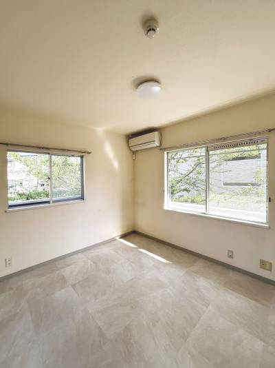デザイナーがリフォームを手掛けたお洒落なお部屋です。