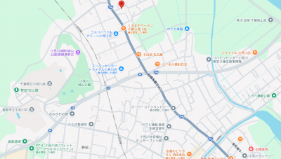 周辺には沢山のお店があります♪