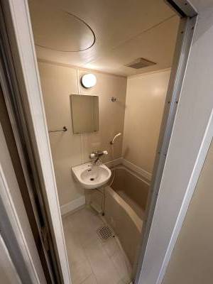 サーモスタット付シャワー混合栓で楽々♪鏡もNew！