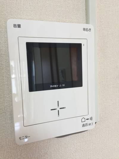 〜液晶カラーインターフォン〜洋間キッチン（玄関脇）