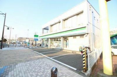 ファミリーマート