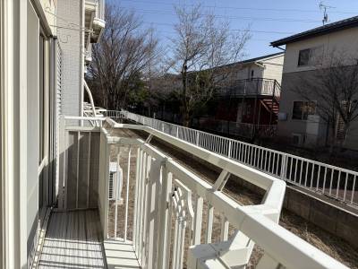 1階にもバルコニーがあります！陽当たり良好です！