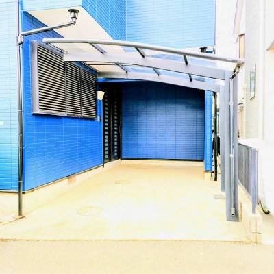 屋根付きカーポート付