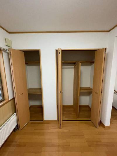豊富な収納でお部屋を広々と使えます