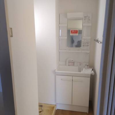 洗面新品に入替え