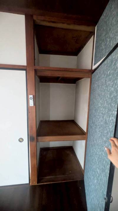 奥行きのある収納