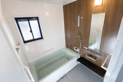 1坪の広さ!ゆったりくつろげるユニットバス