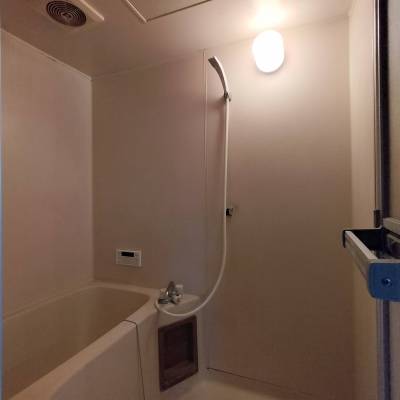 ユニットバス
(バス・トイレ別)