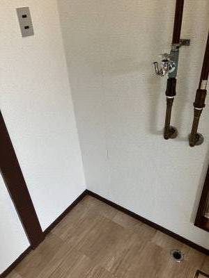 浴室横洗濯機置き場