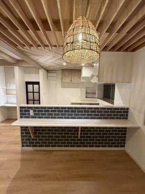 ペンダントライトや間接照明、照明にこだわりました