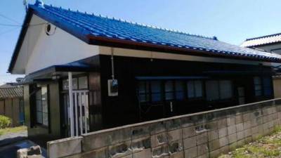 貸家の玄関前、建物の東側