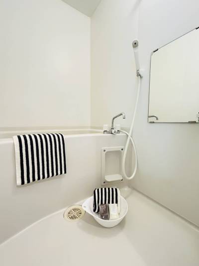 清潔感あふれる、気持ちのいいバスルーム。