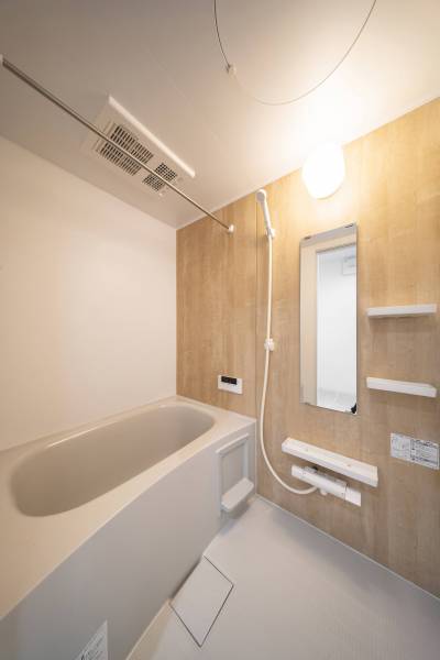 雨の日も洗濯安心♪省エネ最新浴室乾燥機を完備