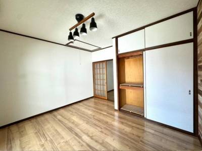 可愛い照明が付いてます