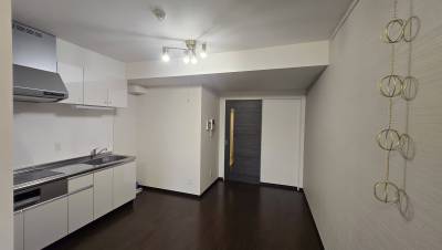 4万円相当のお洒落な照明が3箇所についてます