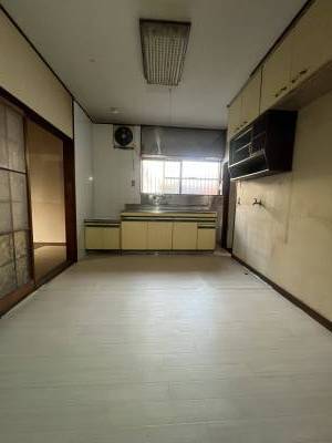 IH対応キッチン。レイアウト自由でDIYも可能。