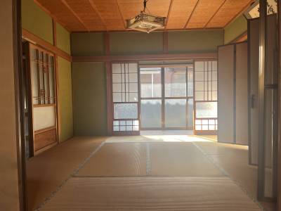 収納付きの和室。居室にも客間にも便利です。