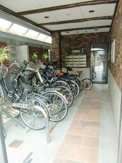 自転車置き場は安全な屋内