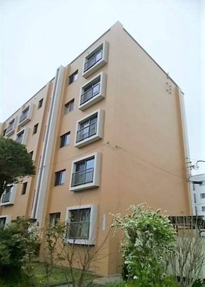 2019年大規模修繕済み
玄関ドア・サッシ・外壁等キレイです