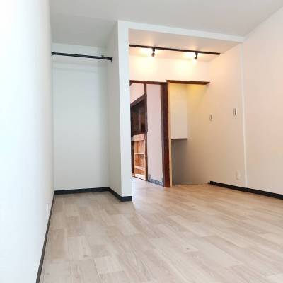 広々として清潔感のある居住スペース！