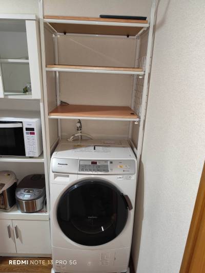 ドラム式洗濯乾燥機と洗濯機ラックの
セットでとても便利です