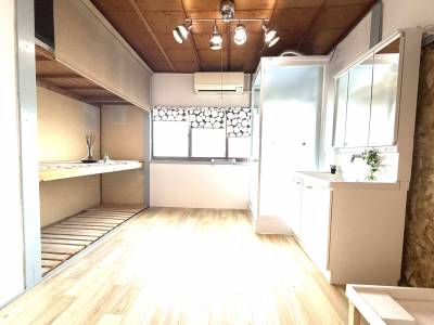 室内洗濯機置き場、独立洗面台