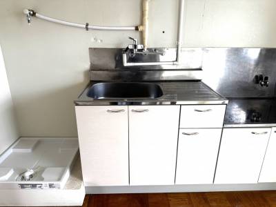 ＊写真は202ですが雰囲気や間取は同じです。