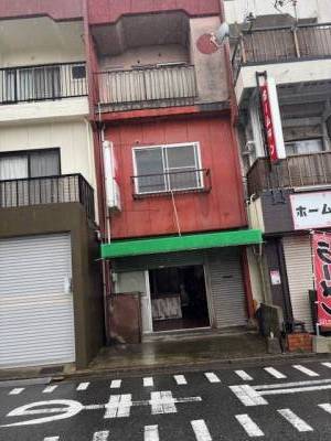 ♪1階部分は元テナントでガレージでも♪