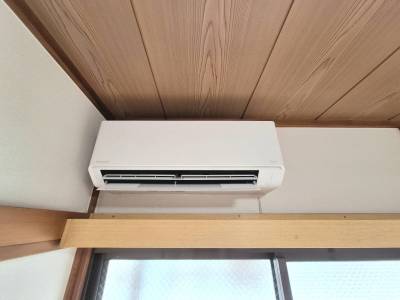 エアコンも新品