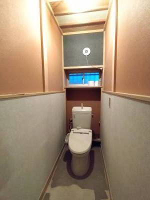 トイレもリフォーム済♪床も張り替え済です！