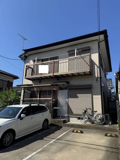 周りは閑静な住宅街です