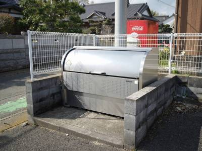 ゴミ置き場