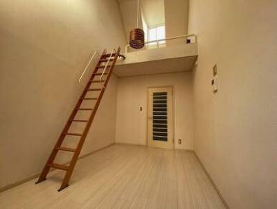 天井が高いので広く感じます