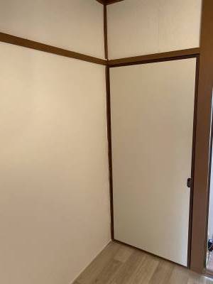 襖張り替え
収納をリノベーションしました。