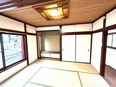 広々した眺めの良い和室です！