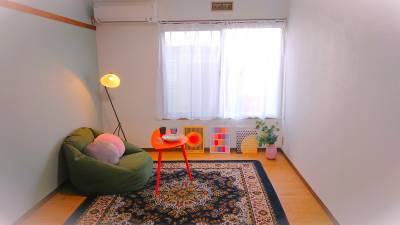 【居室】フローリング、天井・壁面クロスは新品です