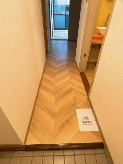 玄関からの景色も気分が上がります