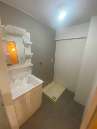 リフォーム前のため別部屋のイメージです。