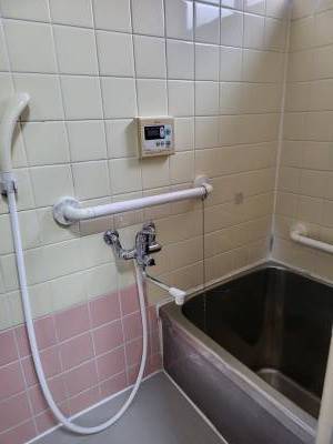 シャワー付き、お風呂。シングルレバー。
