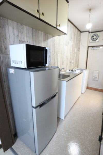 キッチン(レンタル家電有料オプション：冷蔵庫、レンジ、洗濯機