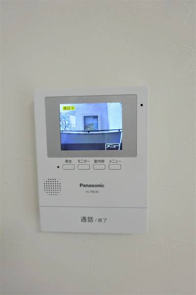 録画機能付きインターフォン設置で安心のセキュリティ