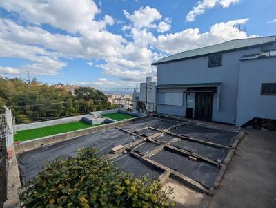 入居者が自由に使える各20㎡のお庭がある物件です！