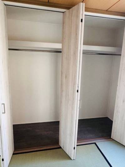 寝室大型クローゼット幅270㎝