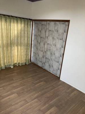 玄関横　クッションフロアー　8畳