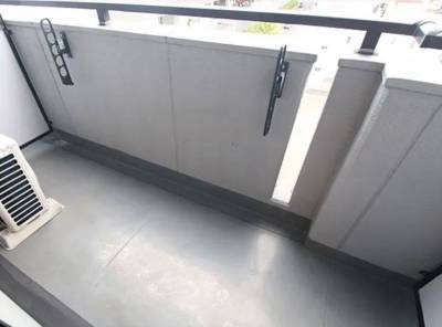 ベランダがございますので洗濯物干し等にご活用頂けます。