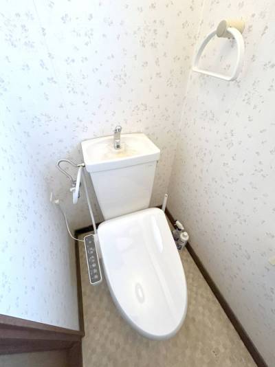 温水洗浄便座に交換済み！